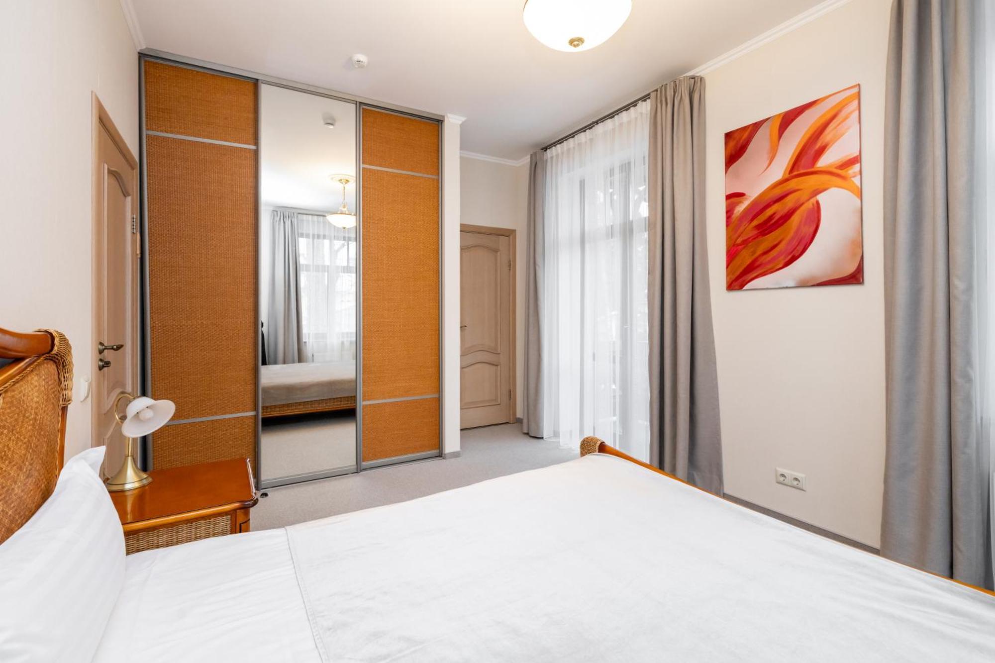 Aparthotel Alvine Family 4*