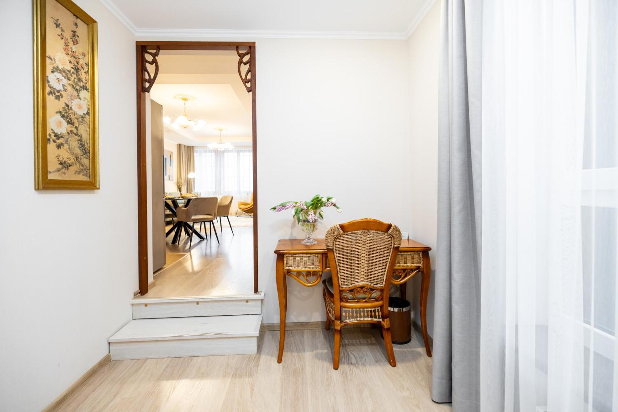 Aparthotel Alvine Family 4*