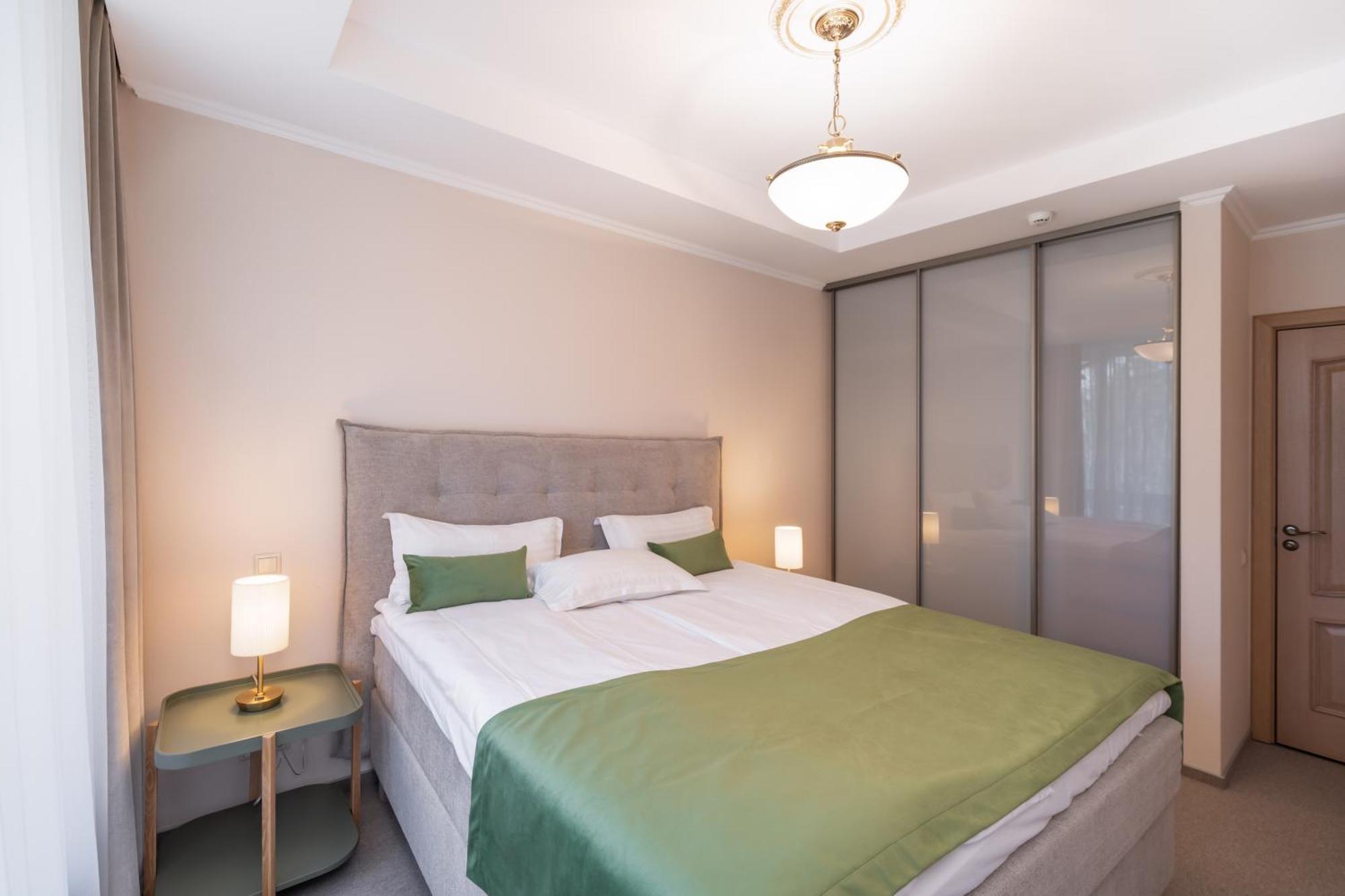 Aparthotel Alvine Family 4*
