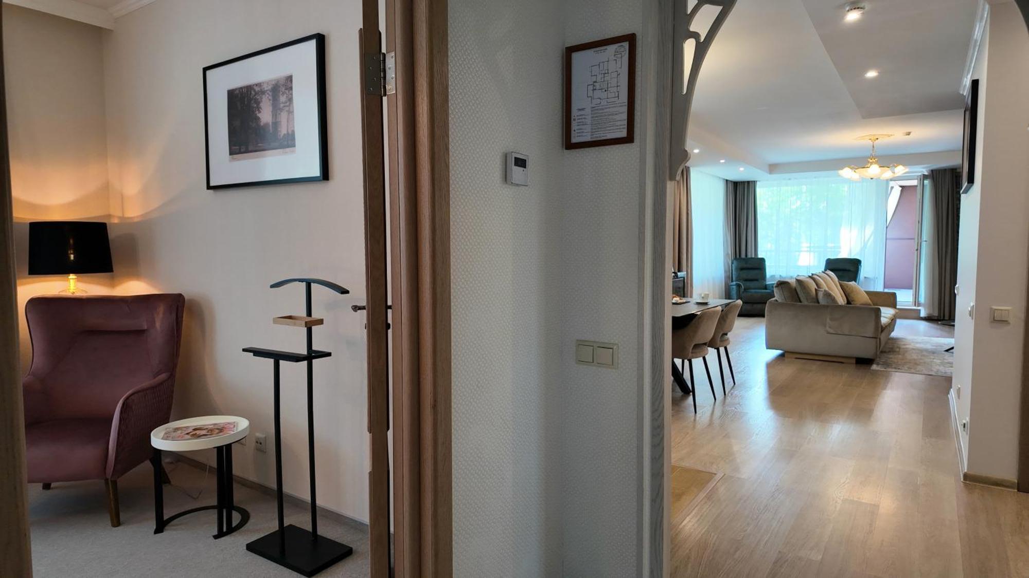 Aparthotel Alvine Family 4*